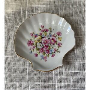 Vintage Porcelain Shell Trinket Dish Floral Gold Trim Scalloped Ring Bowl White